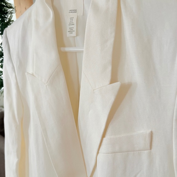 White Linen Blazer - Picture 1 of 2